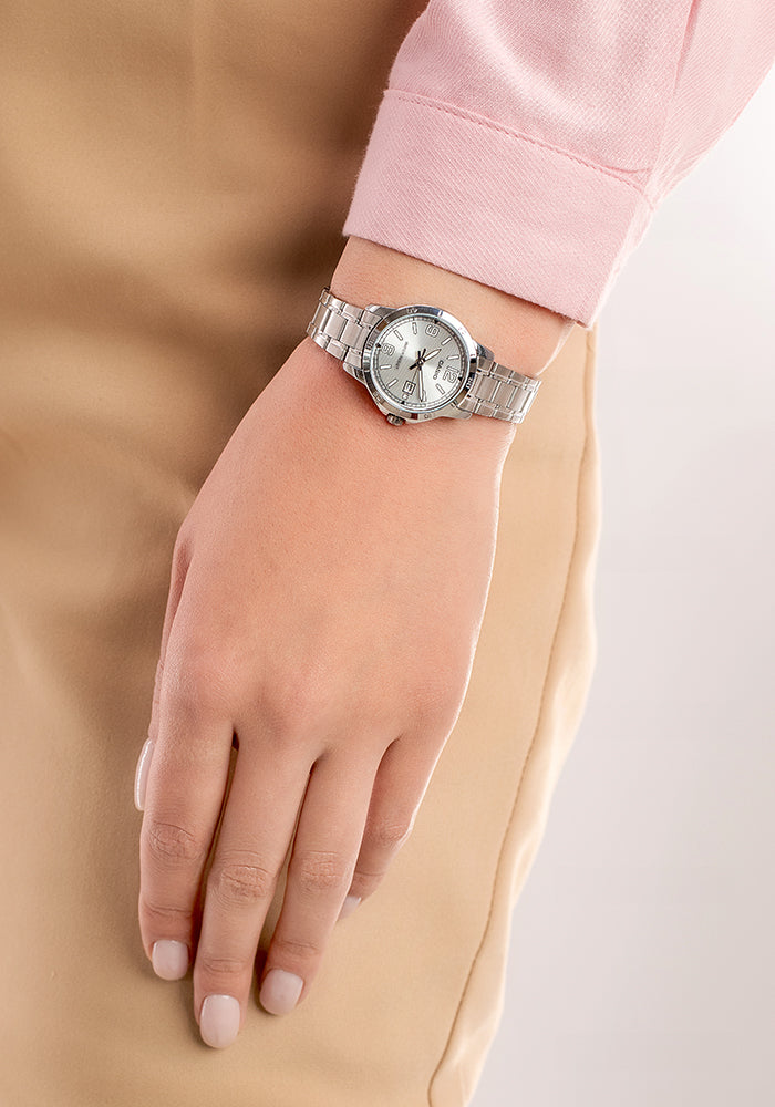 CASIO LTP-V004D-7B2UDF Women Watch