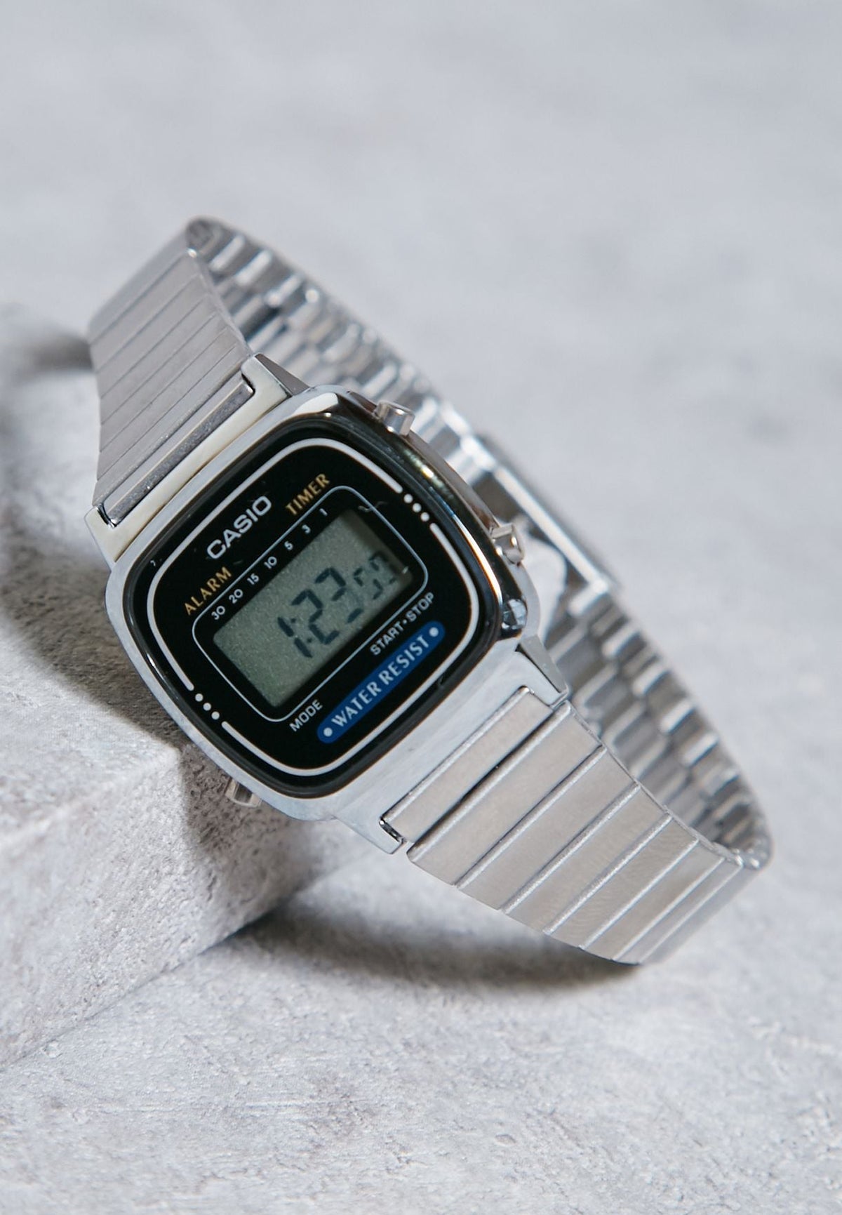 CASIO LA670WA-1DF Vintage Women Watch