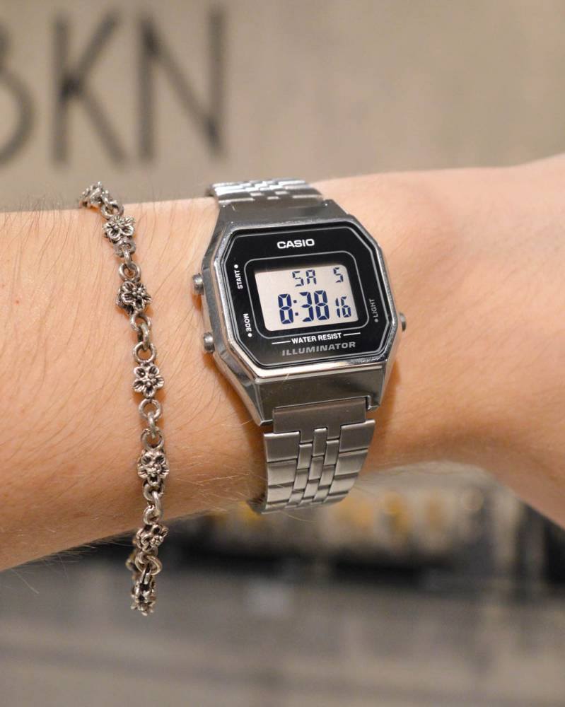 CASIO LA680WA-1DF Vintage Women Watch