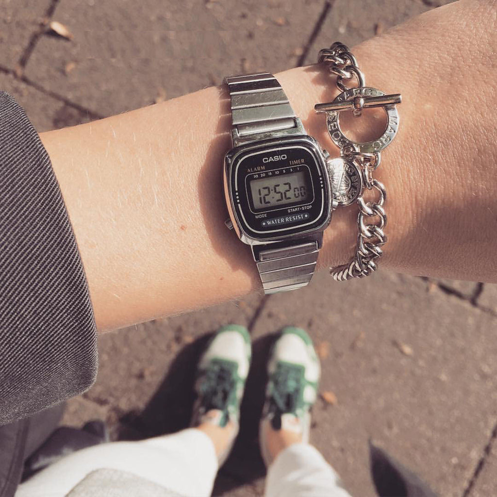 CASIO LA670WA-1DF Vintage Women Watch