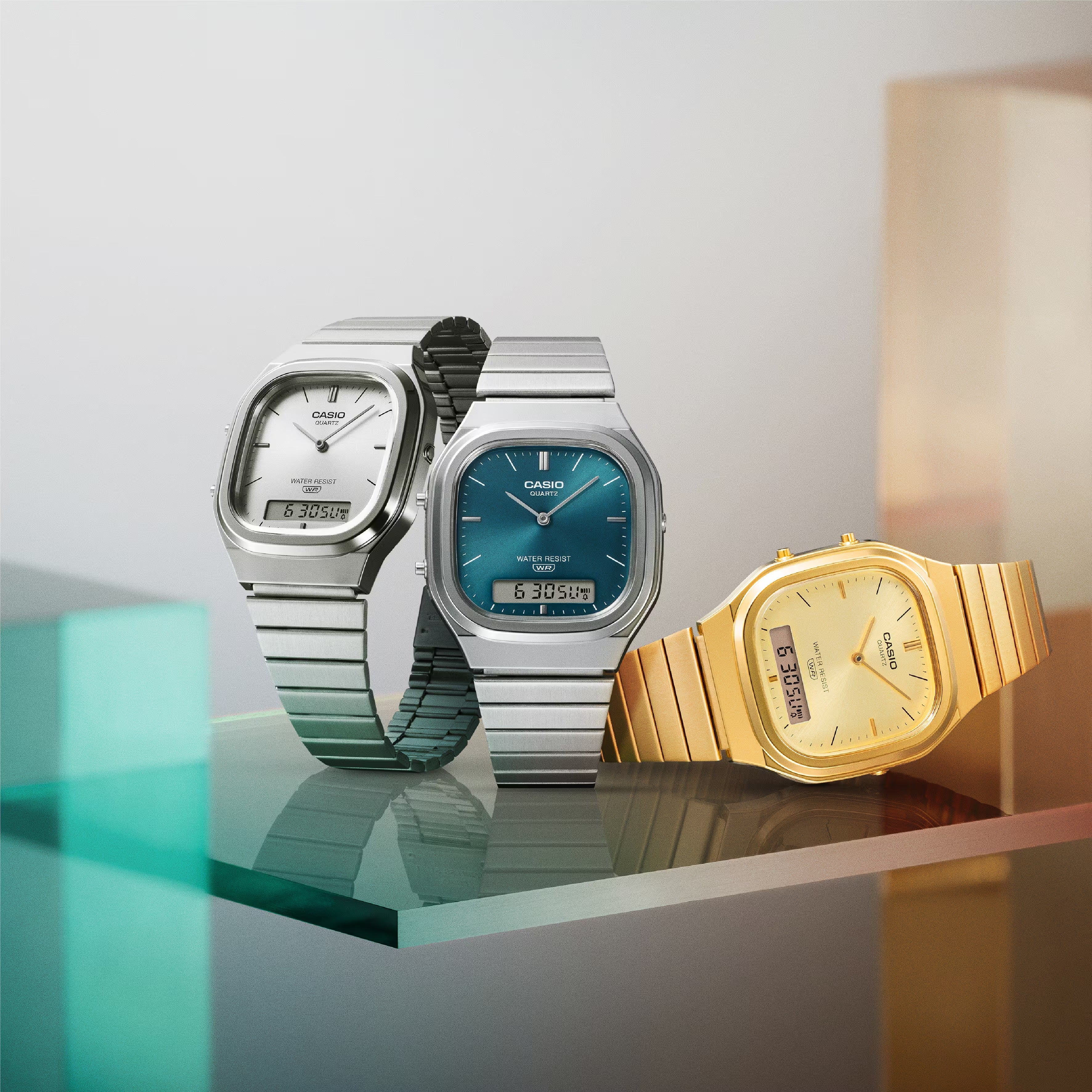 CASIO AQ-240EG-9ADF Vintage Unisex Watch