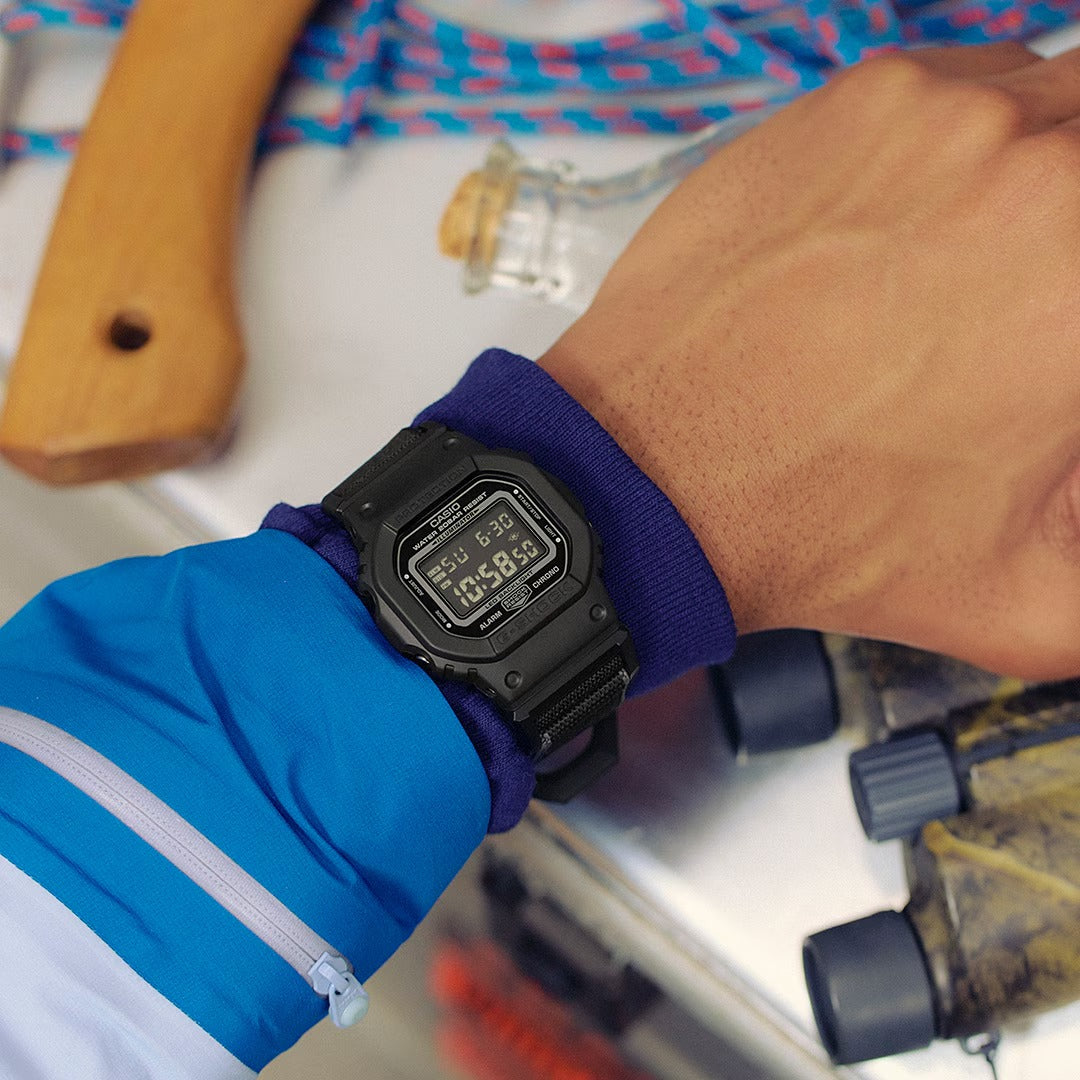 G-SHOCK DW-5600MNC-1DR