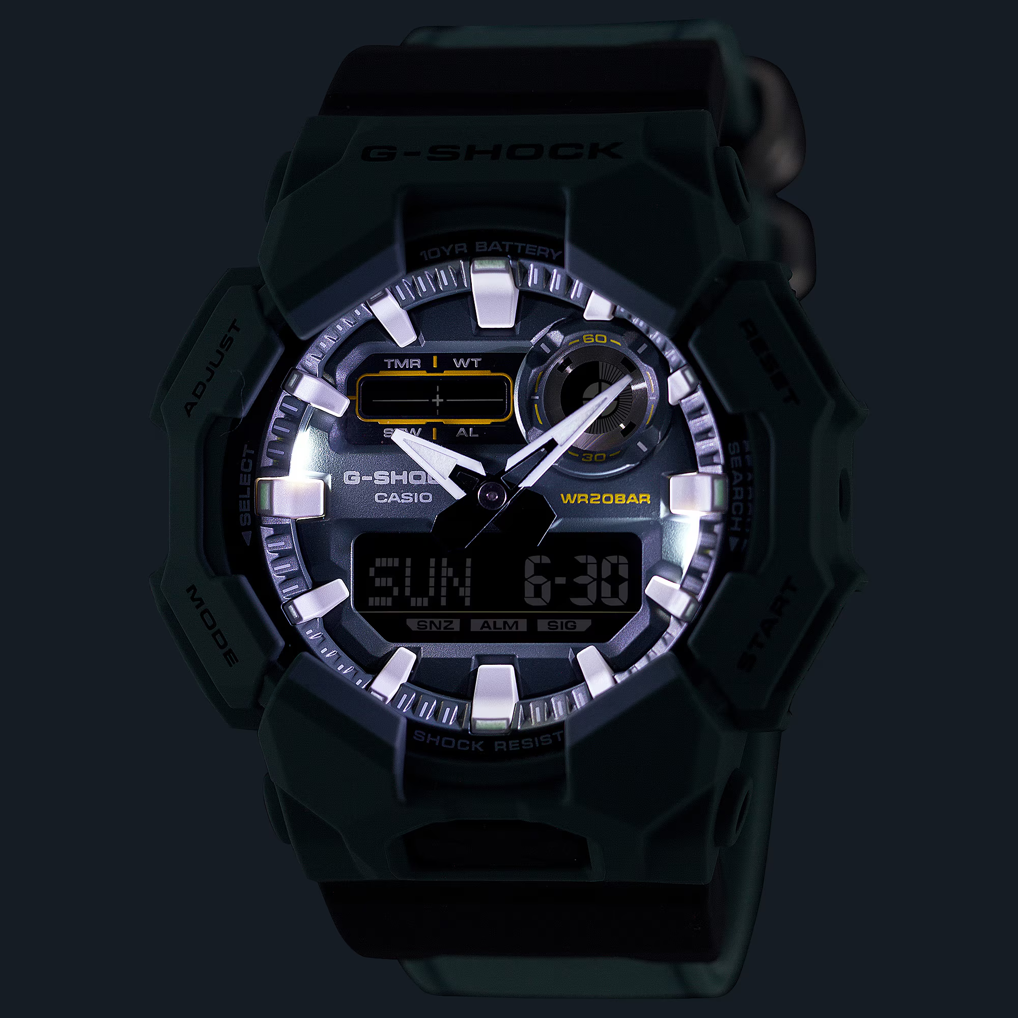 G-SHOCK GA-010CE-2ADR