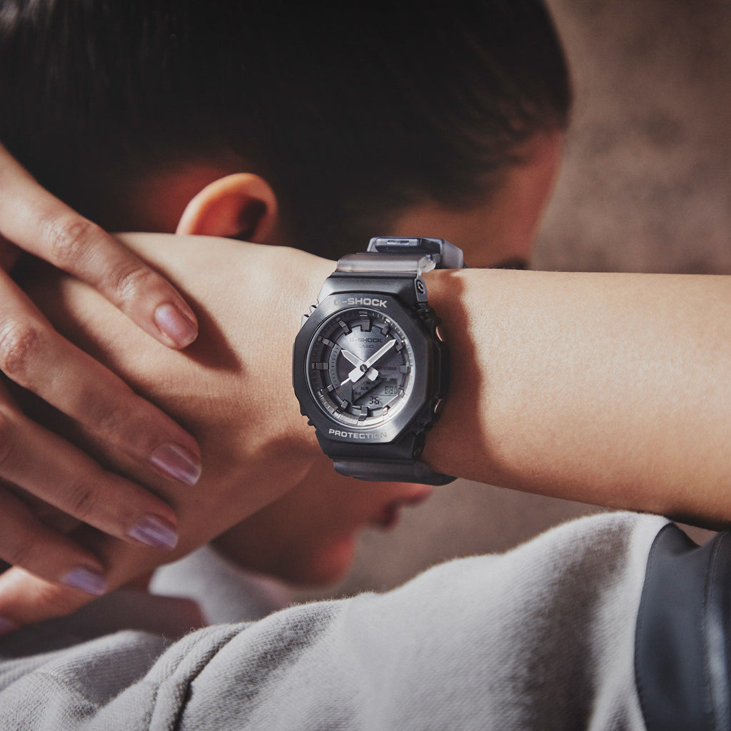 G-SHOCK GM-S2100MF-1ADR Metal-Covered Women