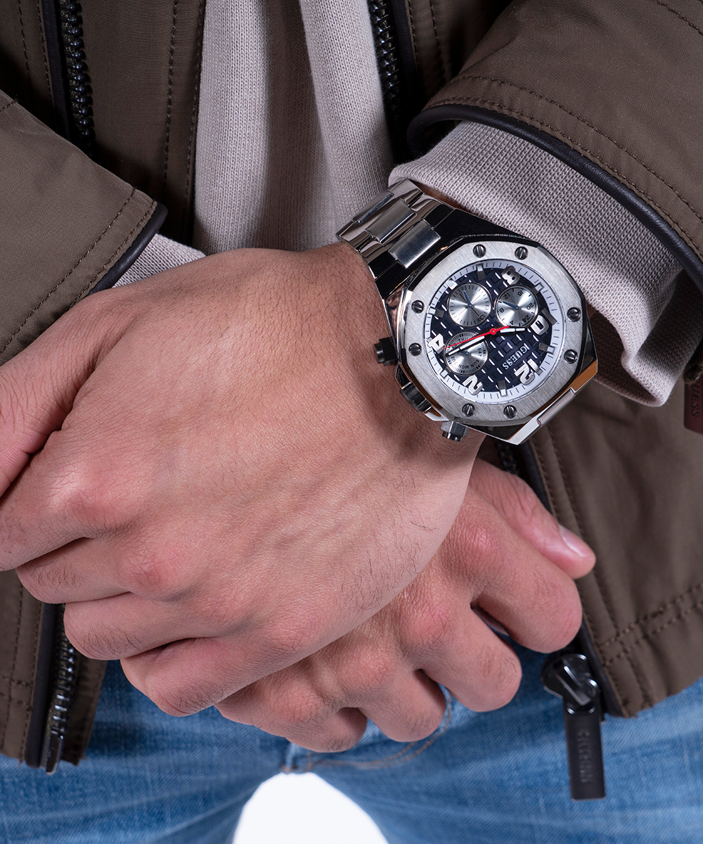 GUESS EMPIRE GW0489G1