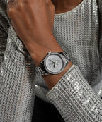 GUESS LADY IDOL GW0605L1