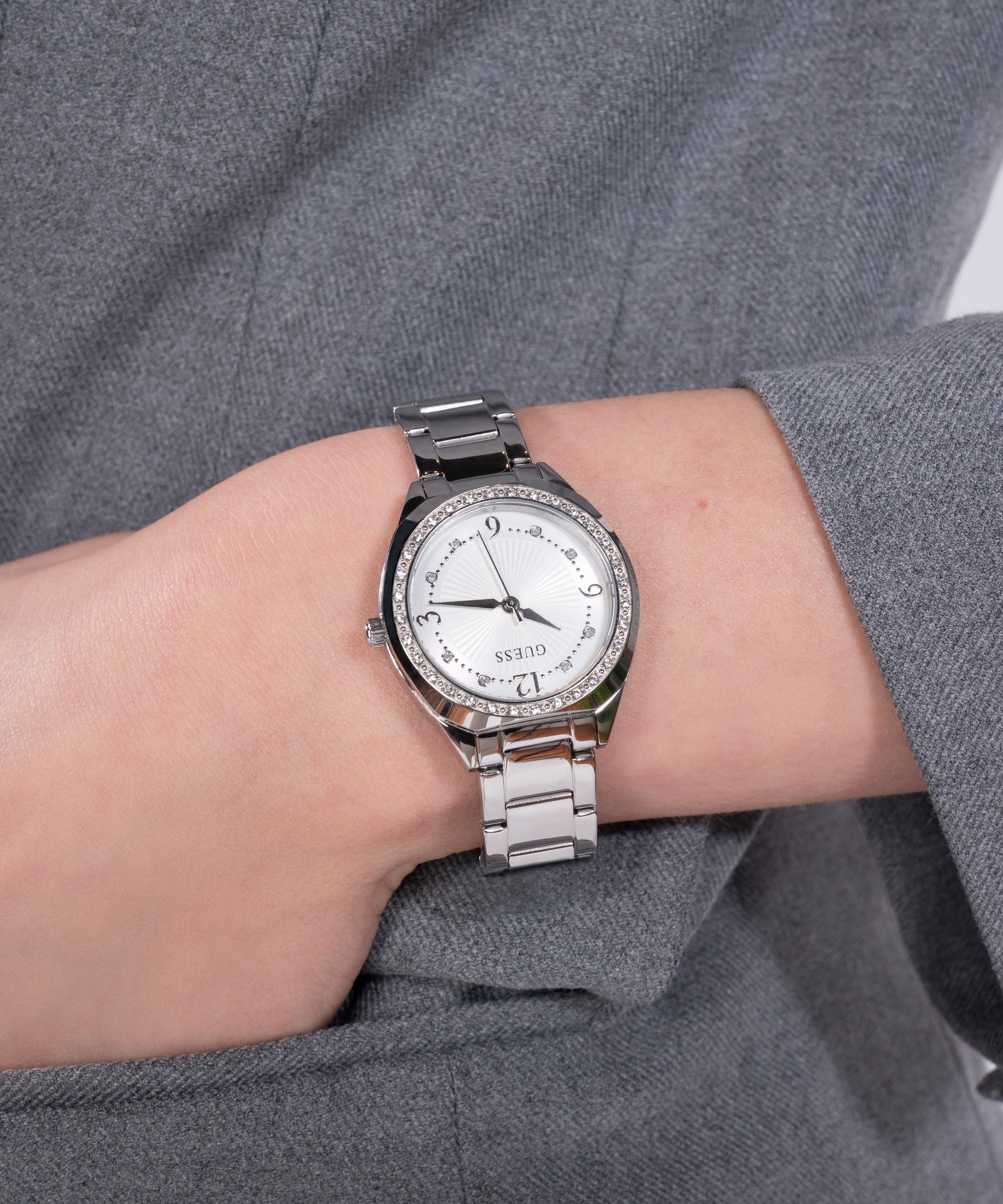 GUESS CHARLOTTE GW0767L1