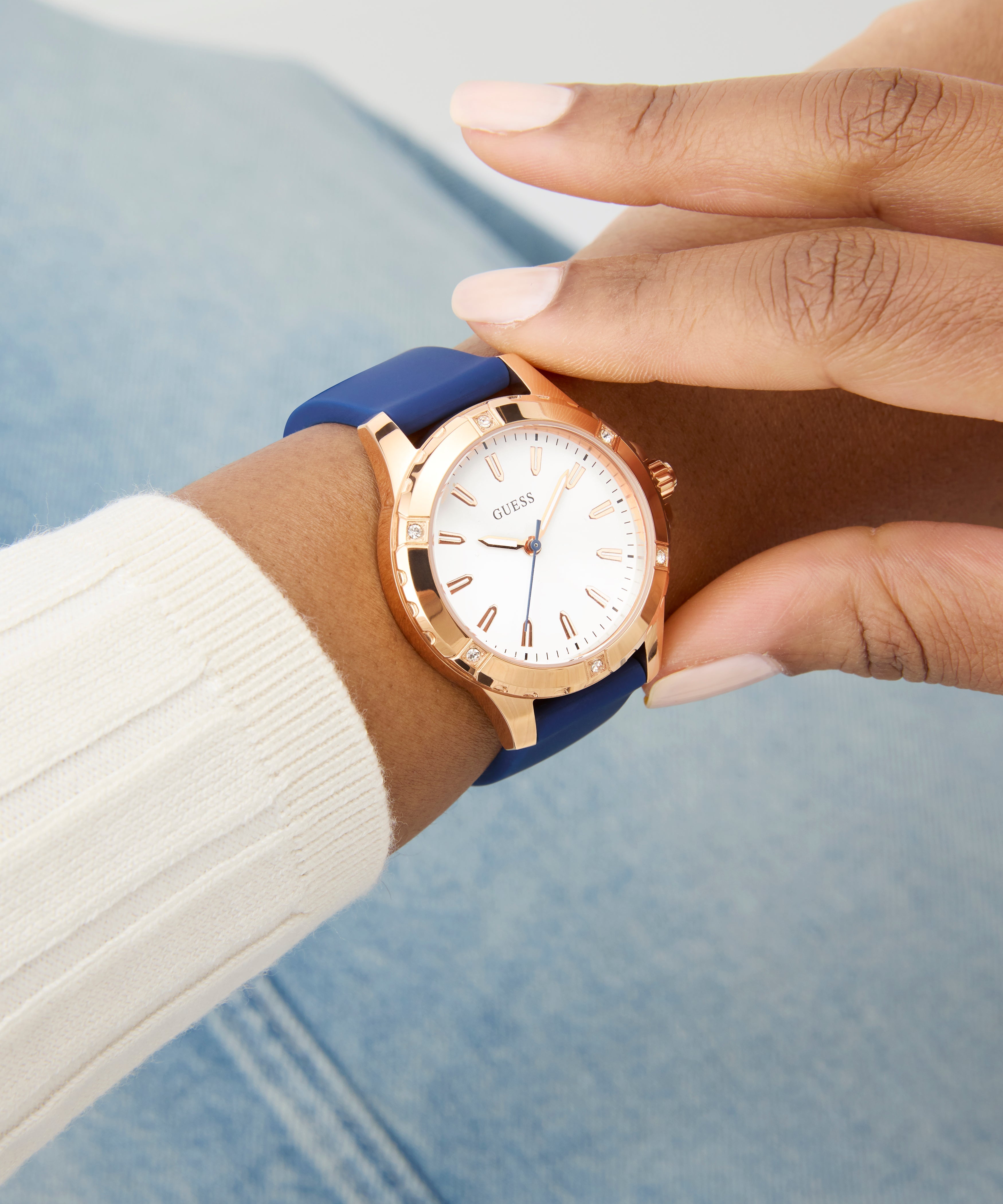 GUESS MIST GW0949L3