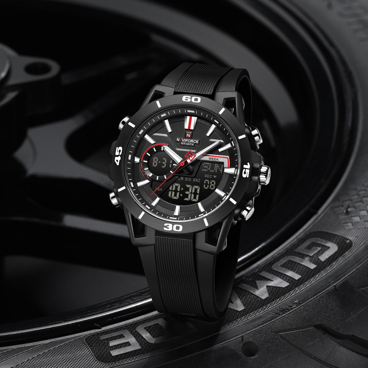 NAVIFORCE NF7135 B/B/B Men Watch