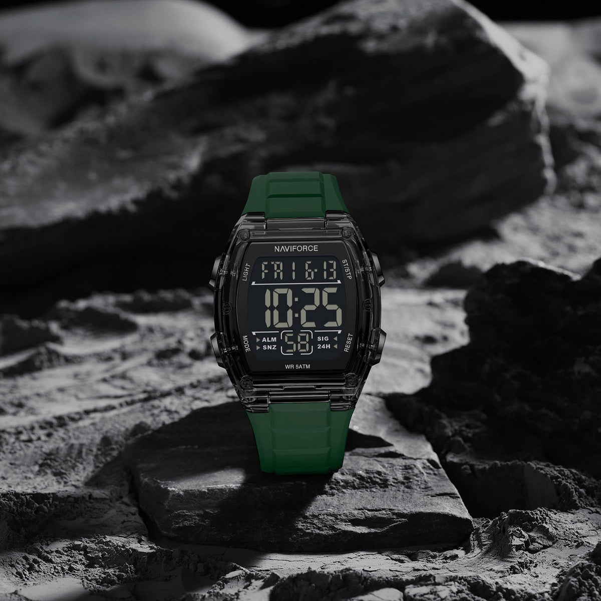 NAVIFORCE NF6106 B/GN Men Watch
