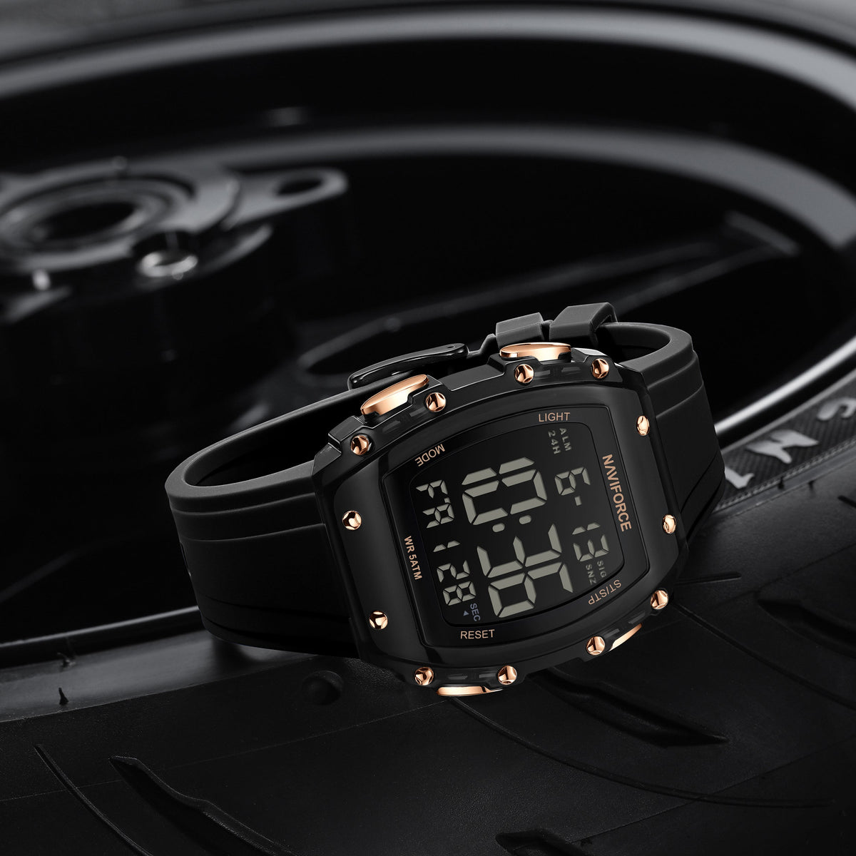 NAVIFORCE NF6107 B/RG Men Watch