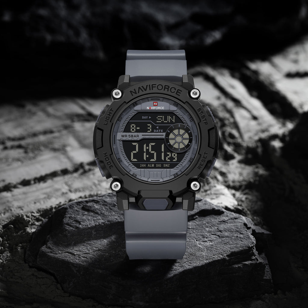 NAVIFORCE NF7133 B/TGY/TGY Men Watch