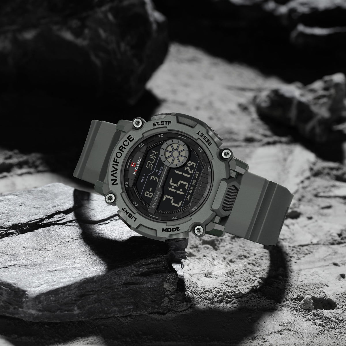 NAVIFORCE NF7133 GY/B/GY Men Watch