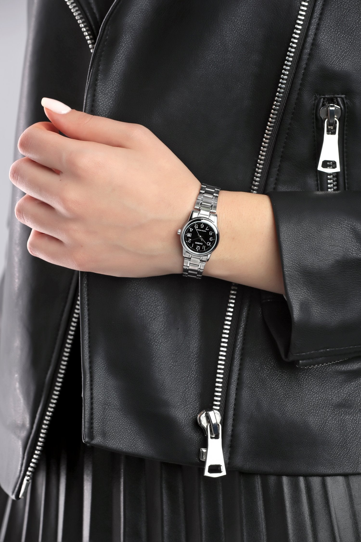 CASIO LTP-V002D-1BUDF Women Watch