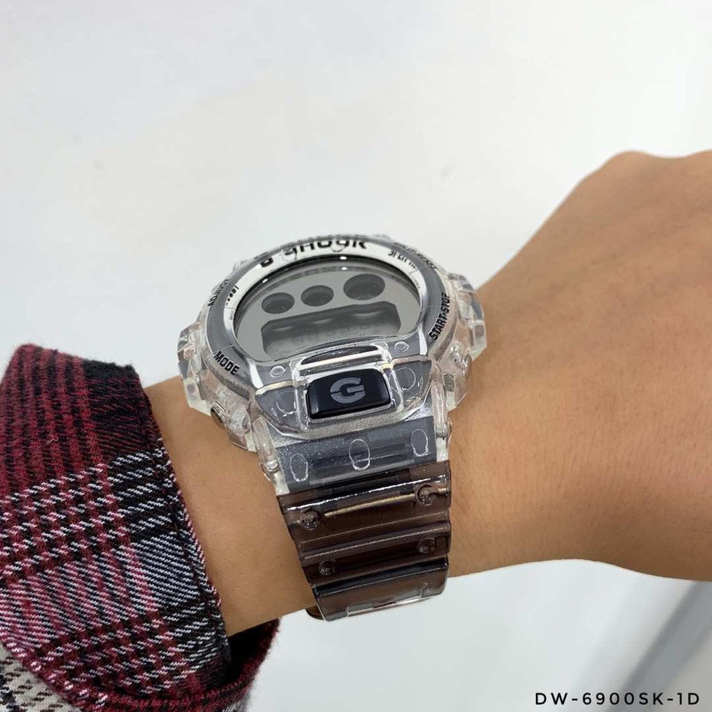 G-SHOCK DW-6900SK-1DR