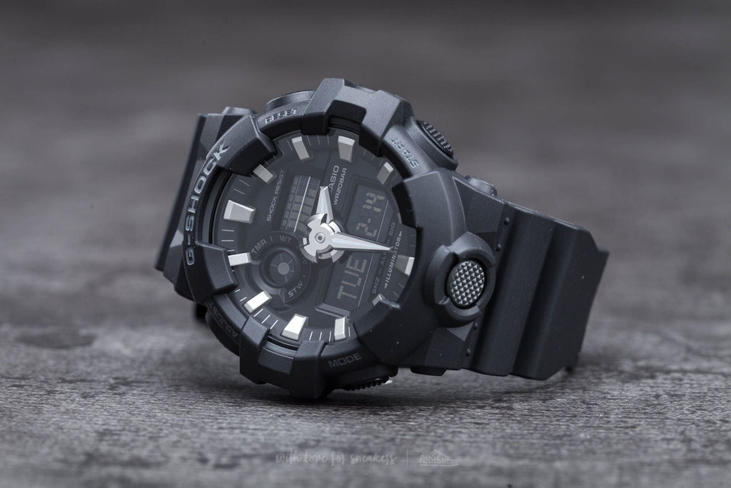 G-SHOCK GA-700-1BDR