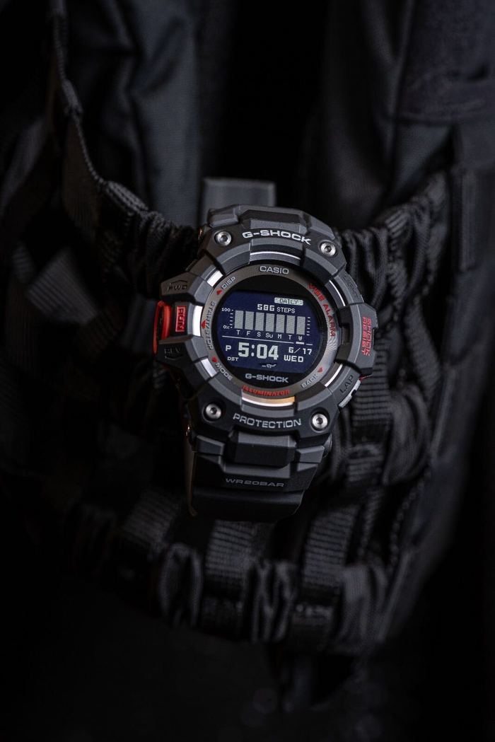 G-SHOCK GBD-100-1DR G-SQUAD Bluetooth