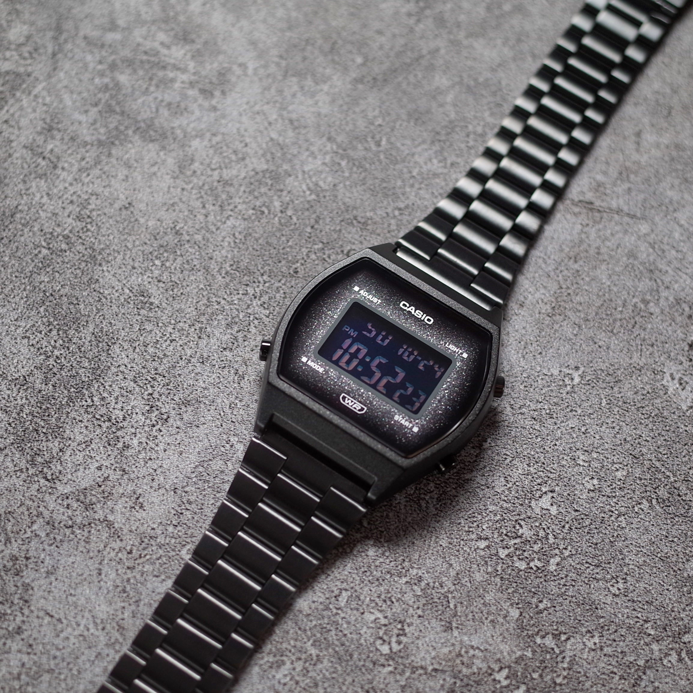 CASIO B640WBG-1BDF Vintage Women Watch